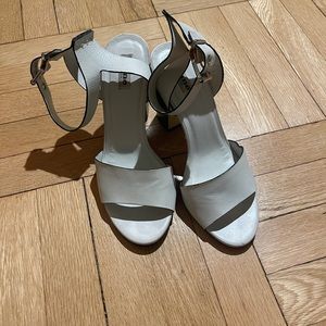 DUNE London white and black heels size 40